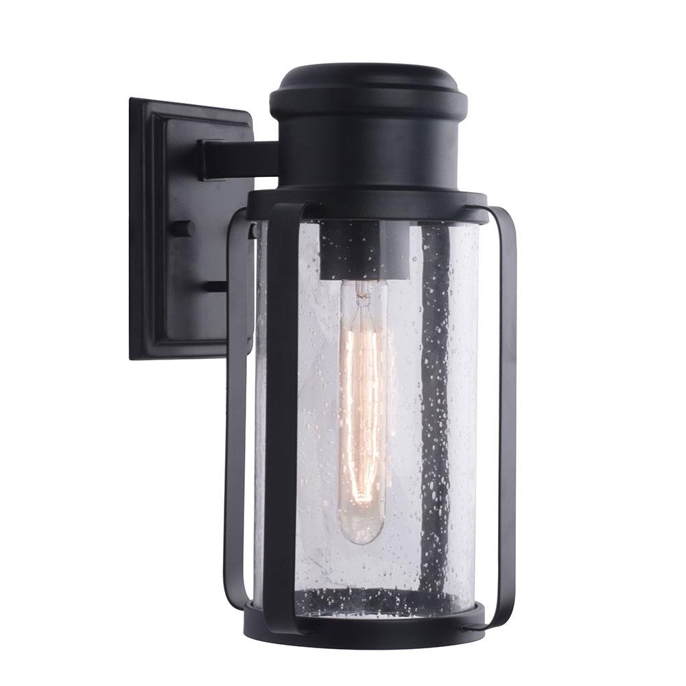 1x60W Outdoor Wall Light w/ Black Finish and Clear Seedy Glass