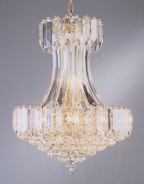 8LT ACRYLIC CHANDELIER